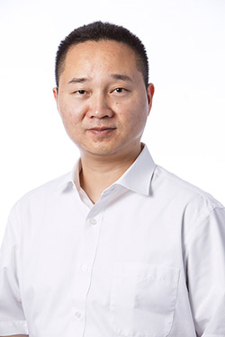 A photograph of Li Wang